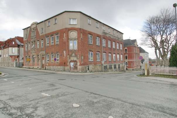 Industriebrache mit historischer Fabrikantenvilla in Falkenstein