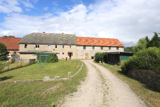 Historische Doppelhaushälfte mit Scheune in Schöpstal-Kunnersdorf