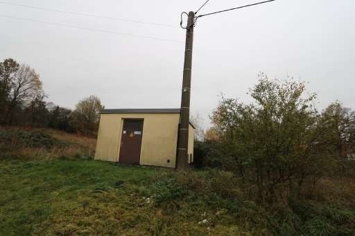 Bebautes Grundstück mit Rohbauland in Glauchau-Niederlungwitz – Foto 1