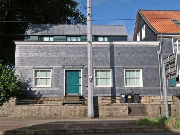 Vermietetes Einfamilienhaus mit Doppelgarage in Bochum-Linden