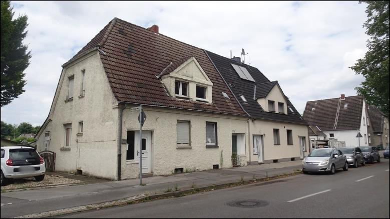 Reihenmittelhaus in Gelsenkirchen-Hassel – stark sanierungsbedürftig