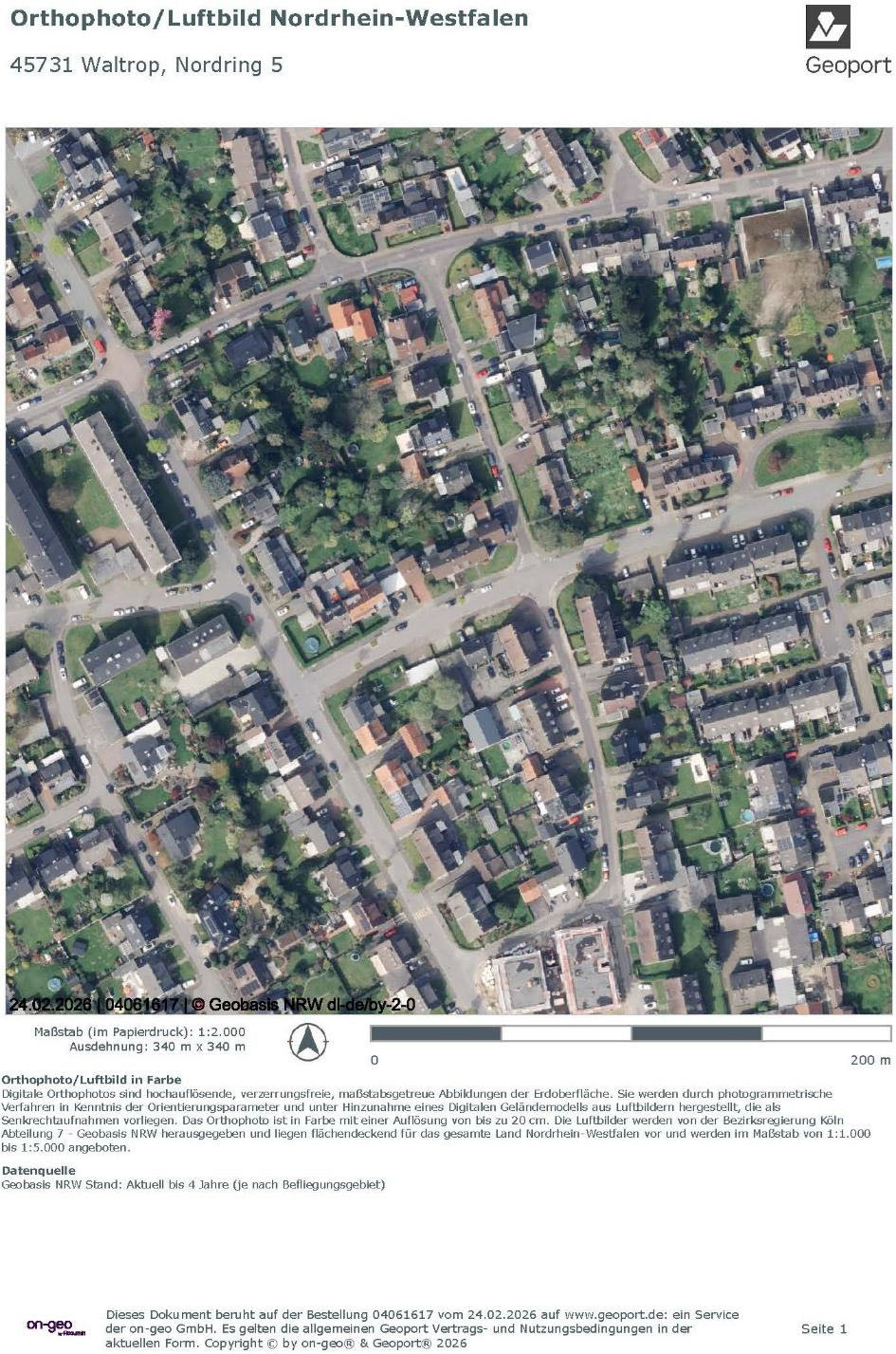 Dreifamilienhaus mit Gewerbeeinheit und Garagen in Waltrop