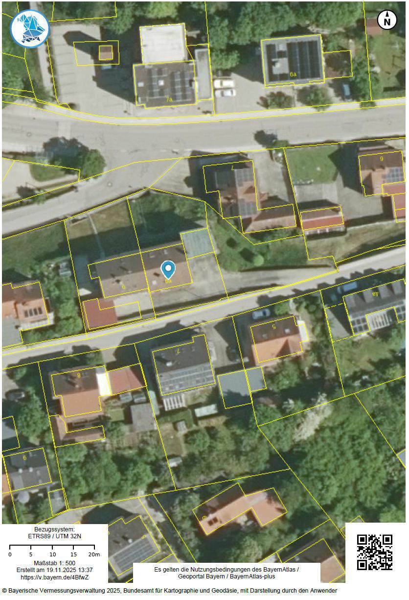 Zweifamilienhaus mit separatem Grundstück in Sinzing