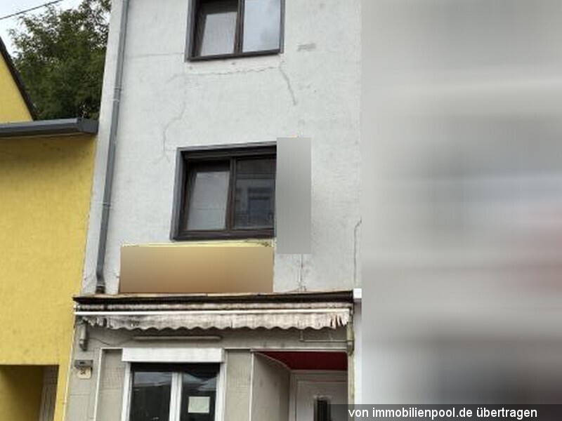 Wohn- und Geschäftshaus in Nalbach mit erheblichem Sanierungsrisiko