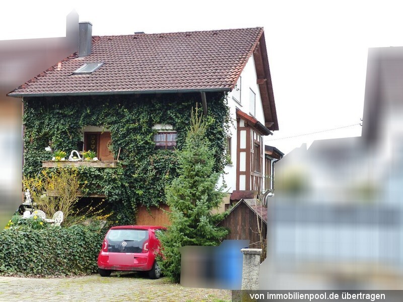 Doppelhaushälfte mit Garage in Sulz am Neckar-Mühlheim