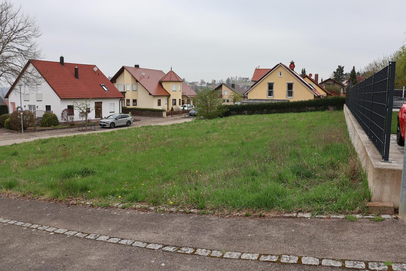 Unbebautes Wohnbaugrundstück am Burschelweg 15 in Hainsfarth