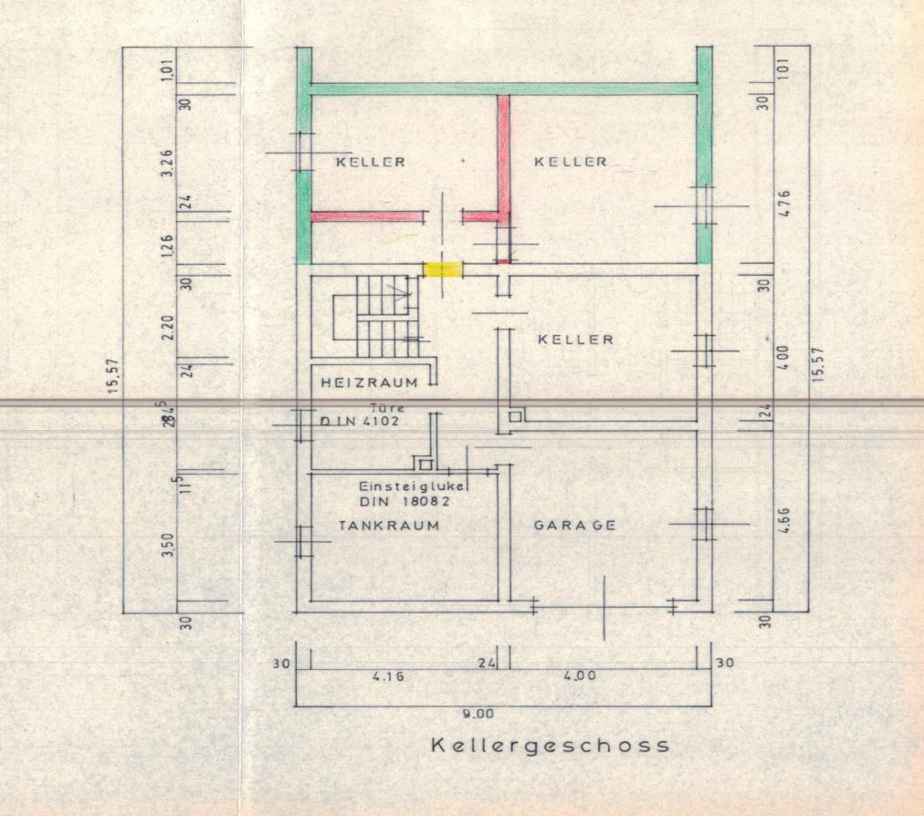 Zweifamilienhaus mit Nebengebäuden in Wenzenbach
