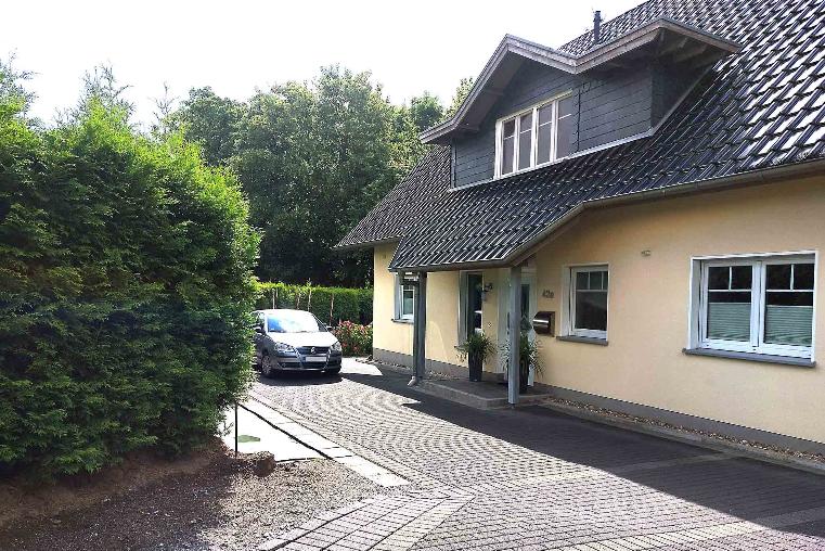 Einfamilienhaus mit Garage in Menden – Zwangsversteigerung am 02.11.2026