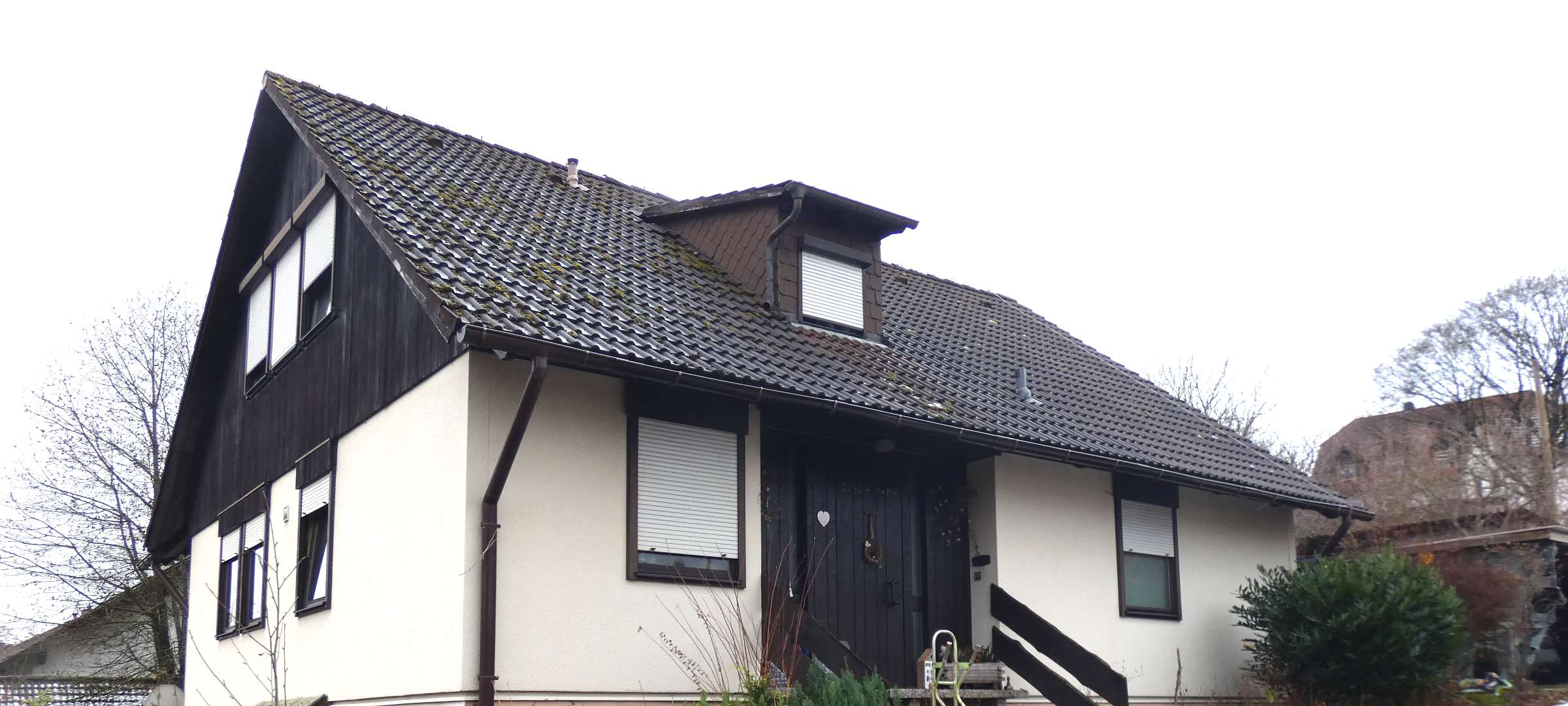 Einfamilienhaus mit Einliegerwohnung im Erbbaurecht in Wartenfels